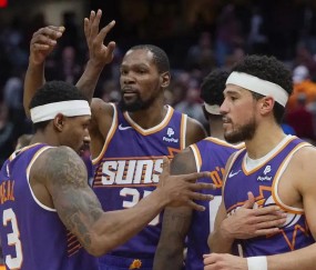 开云体育APP下载-关于里程碑夜！菲尼克斯太阳强势反弹，NBA常规赛今晚刷纪录，气氛紧张，年轻球员得到机会的信息
